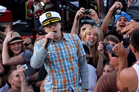 the weezer cruise.
